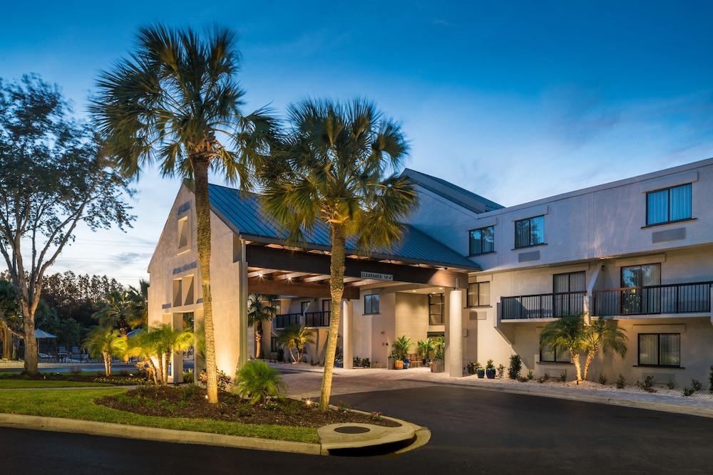 Doubletree By Hilton Gainesville Exterior foto